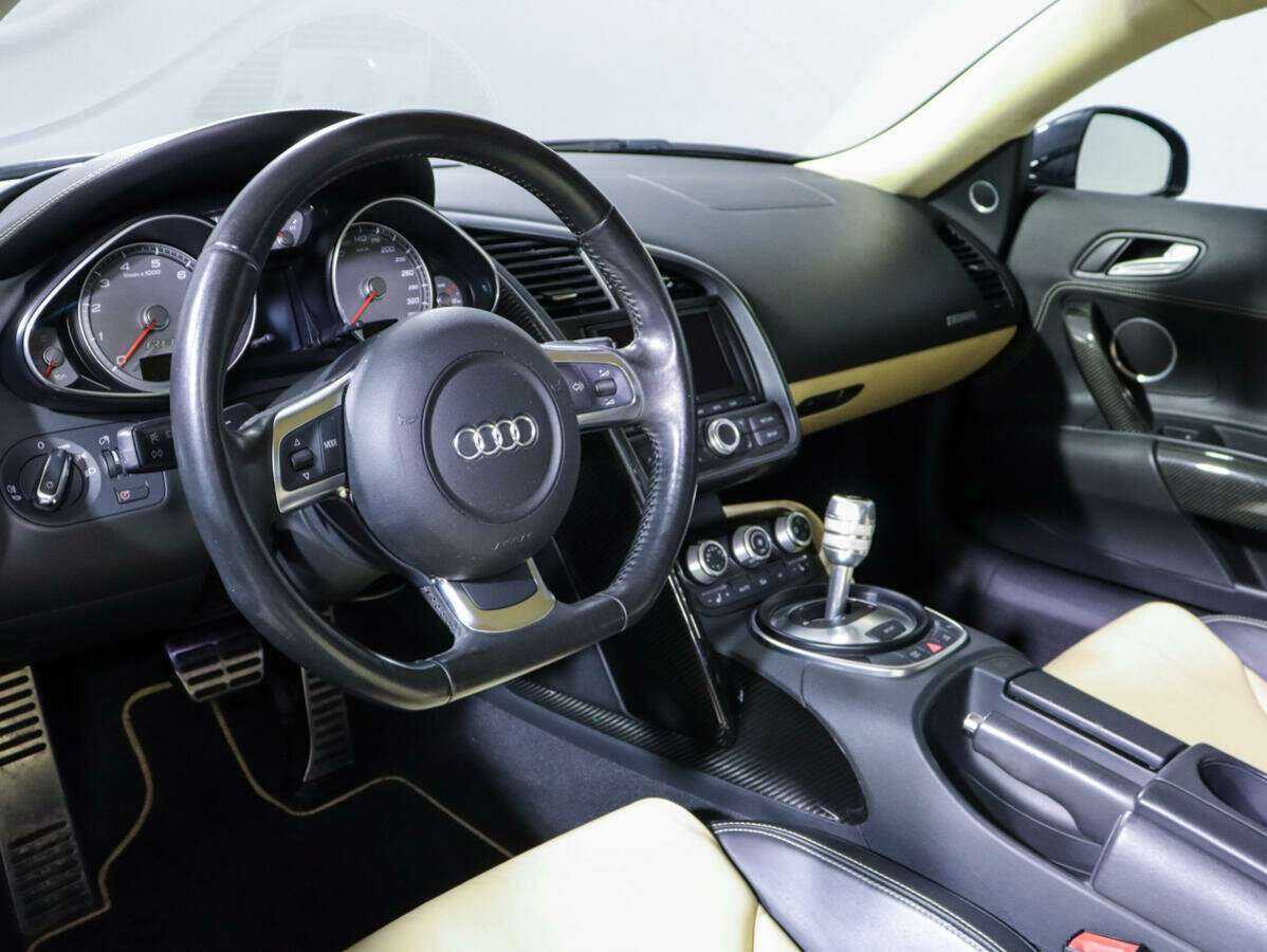 Audi R8 2008 года с пробегом. Фото: #13