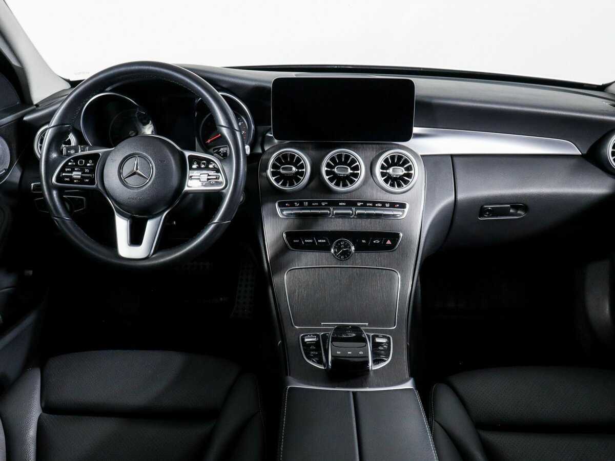 Mercedes-Benz C-Класс 2018 года с пробегом. Фото: #11