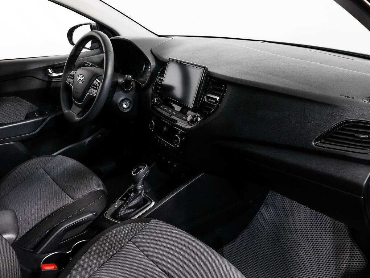 Hyundai Solaris 2021 года с пробегом. Фото: #10