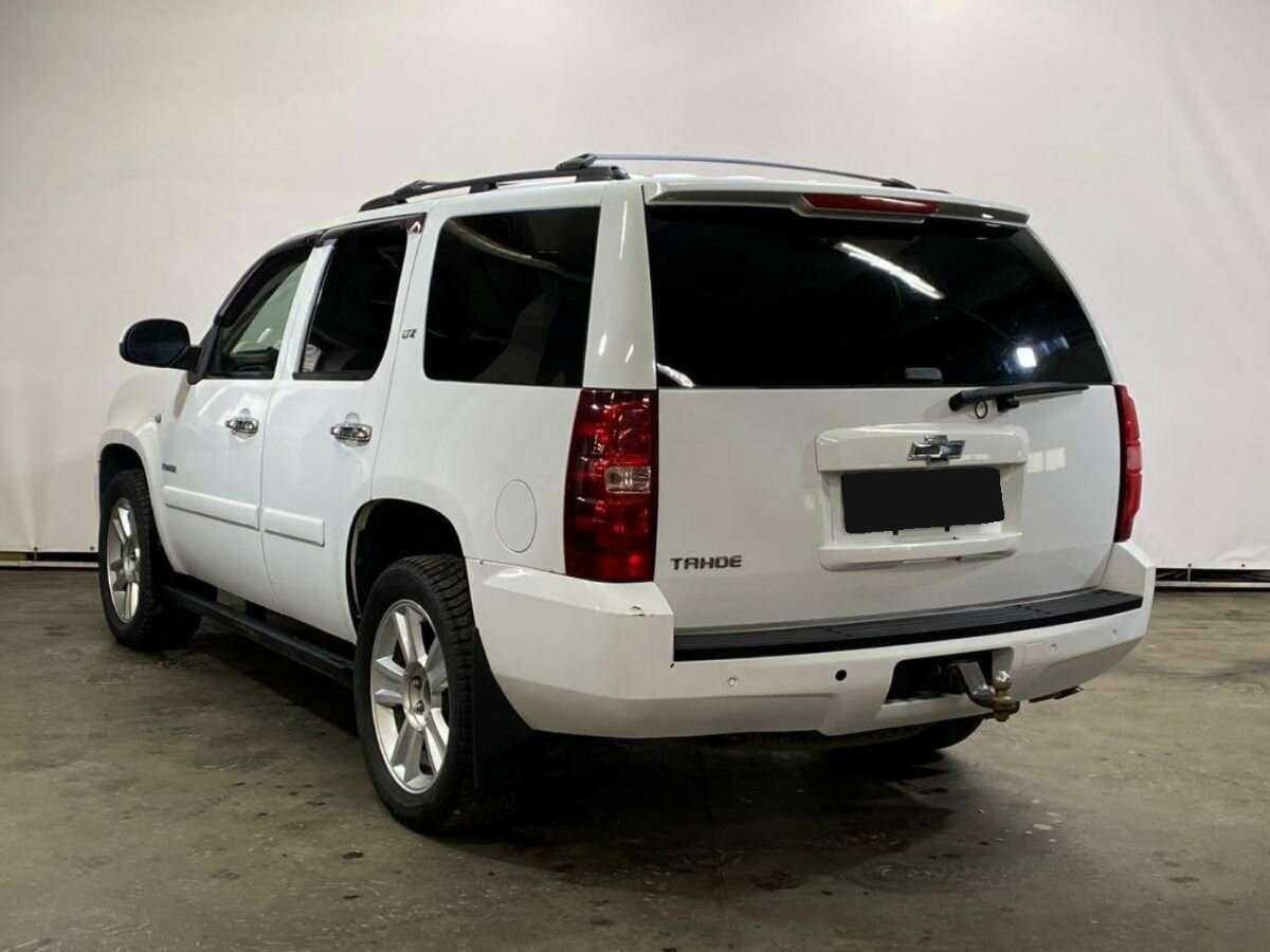 Chevrolet Tahoe 2008 года с пробегом. Фото: #3