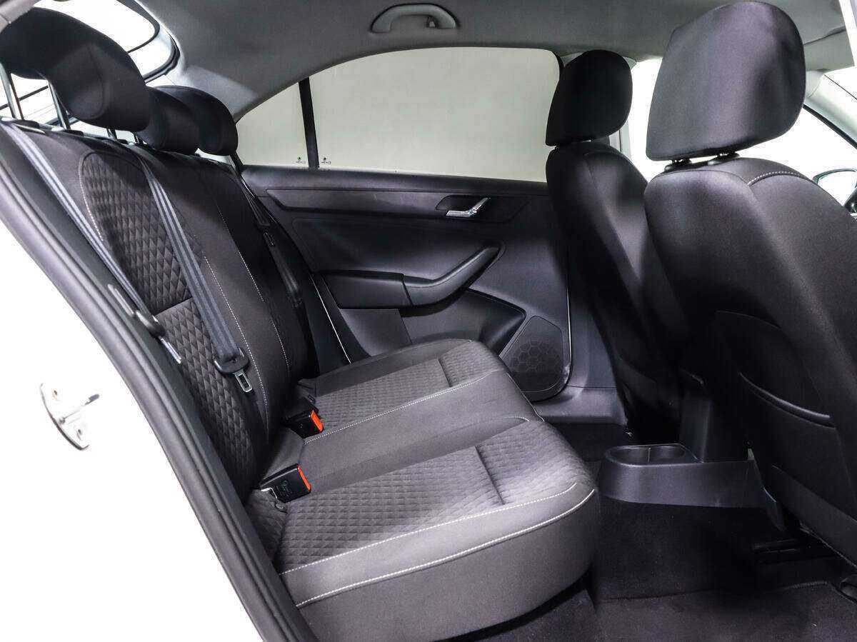 Skoda Rapid 2016 года с пробегом. Фото: #10