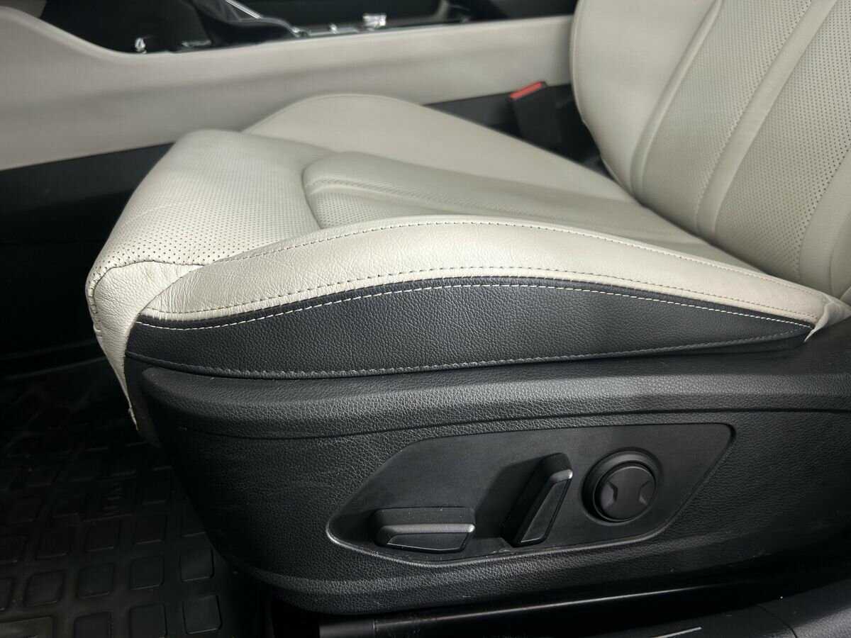 Kia K5 2021 года с пробегом. Фото: #7