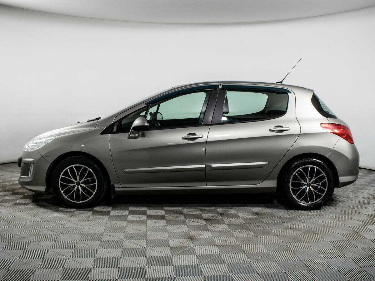 Peugeot 308 2010 года с пробегом. Фото: #7