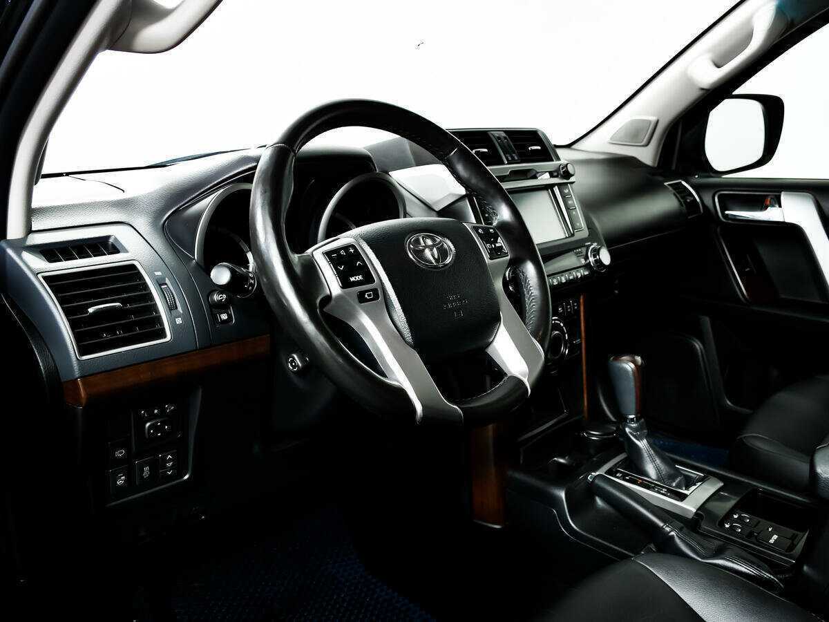 Toyota Land Cruiser Prado 2015 года с пробегом. Фото: #12