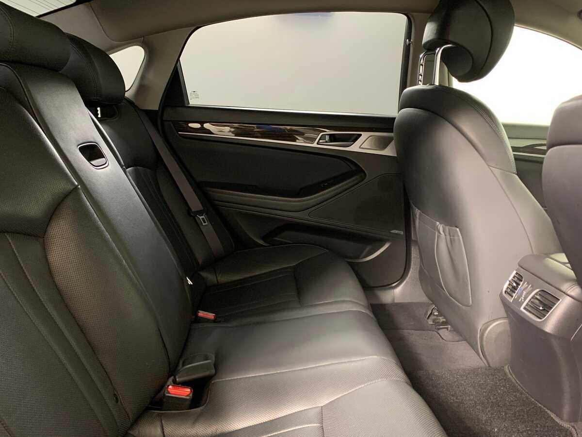Genesis G80 2017 года с пробегом. Фото: #16