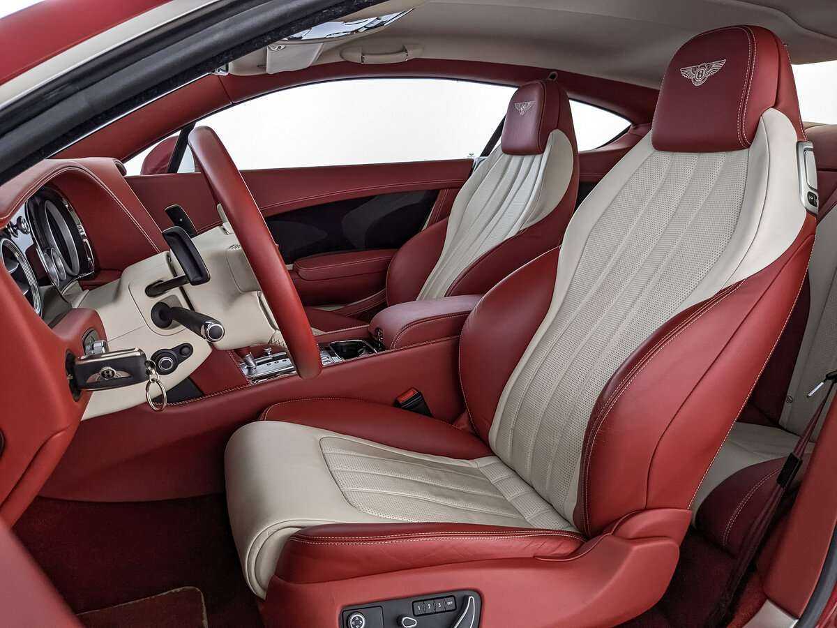 Bentley Continental GT 2012 года с пробегом. Фото: #15