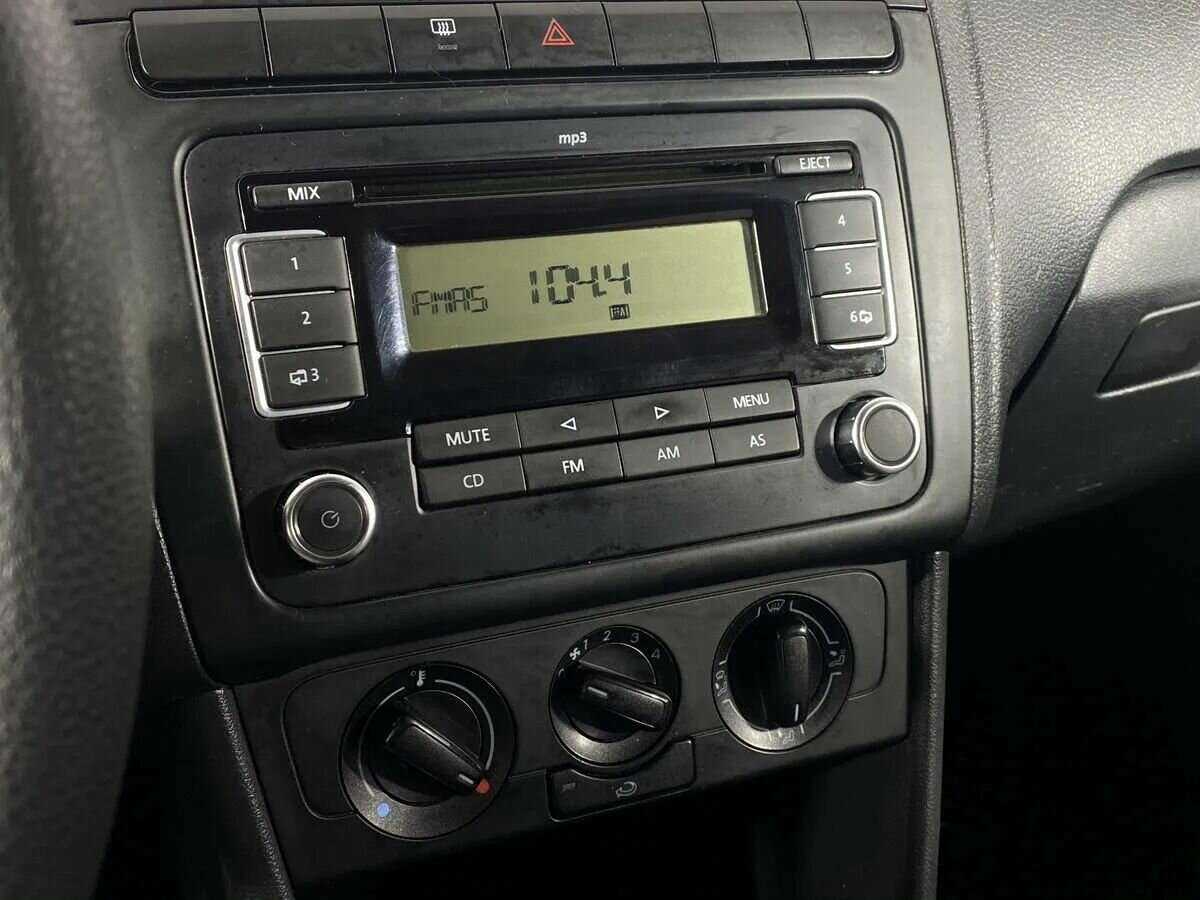 Volkswagen Polo 2011 года с пробегом. Фото: #11