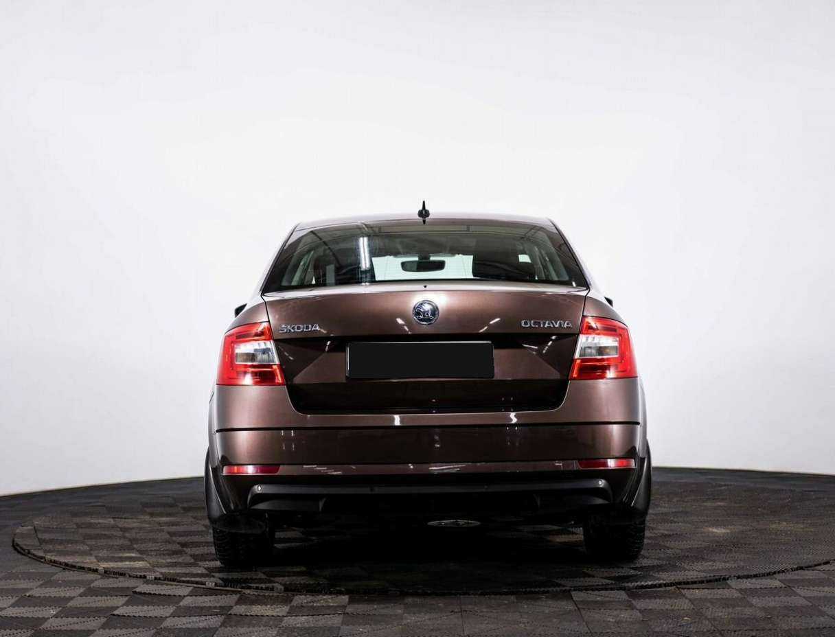 Skoda Octavia 2017 года с пробегом. Фото: #4