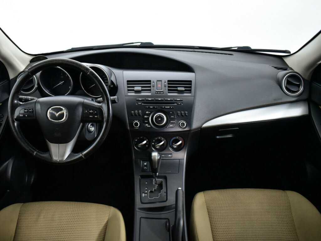 Mazda 3 2012 года с пробегом. Фото: #11