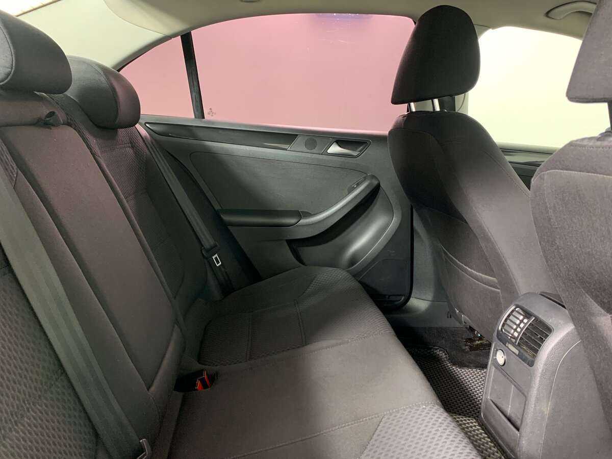 Volkswagen Jetta 2012 года с пробегом. Фото: #14