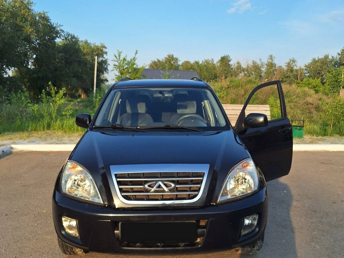 Chery Tiggo (T11) 2010 года с пробегом. Фото: #1