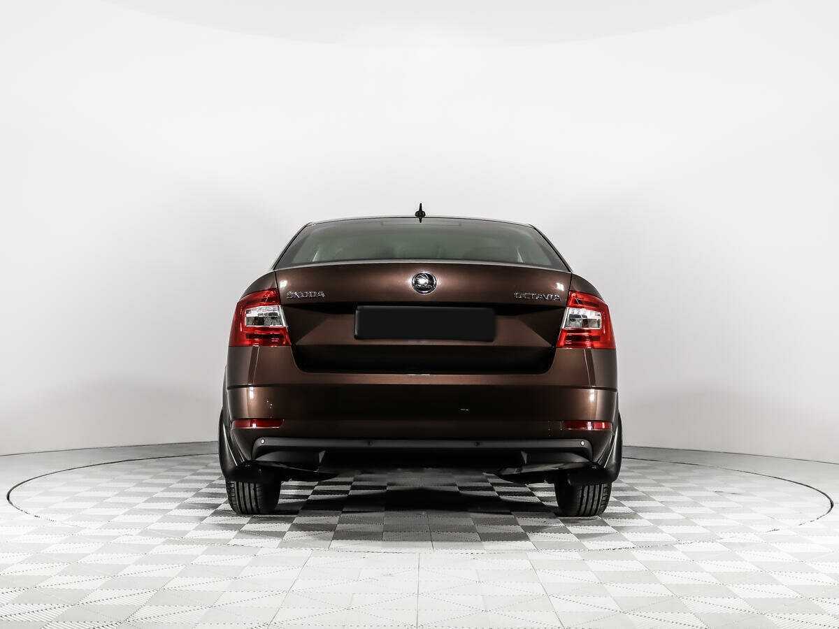 Skoda Octavia 2017 года с пробегом. Фото: #5