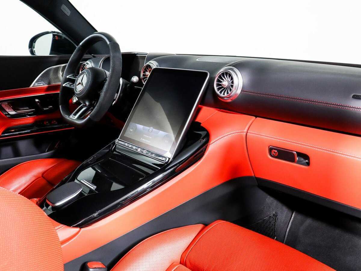 Mercedes-Benz SL-Класс AMG 2022 года с пробегом. Фото: #5