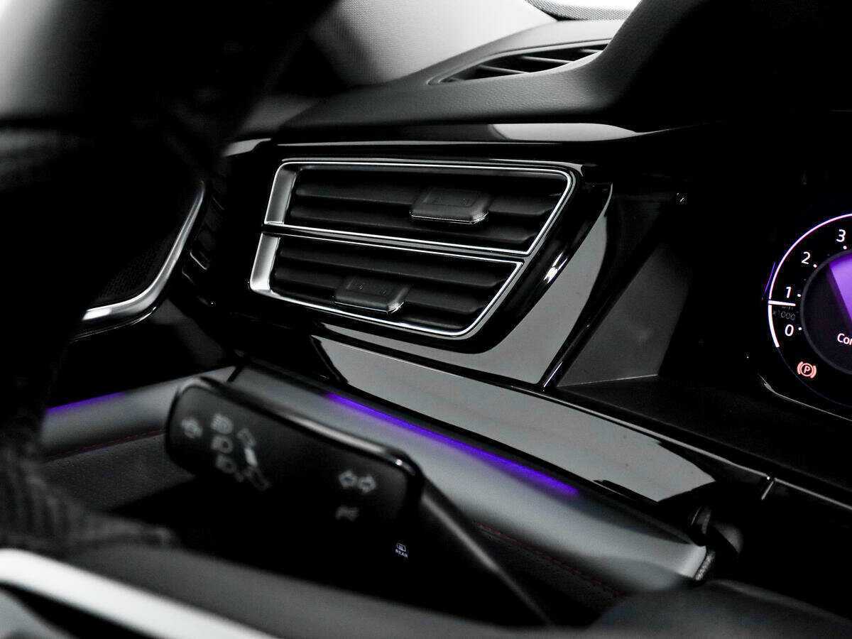 Volkswagen Teramont 2023 года с пробегом. Фото: #15