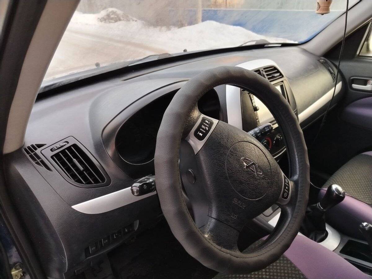 Chery Tiggo (T11) 2013 года с пробегом. Фото: #6