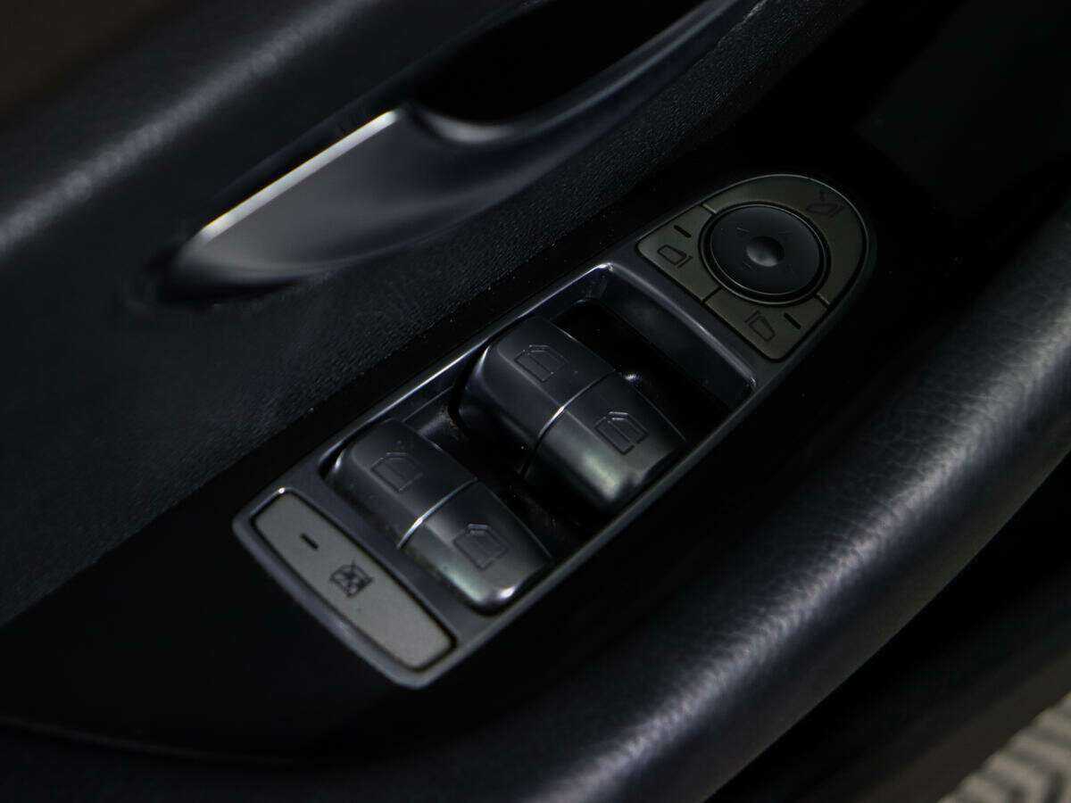 Mercedes-Benz E-Класс 2016 года с пробегом. Фото: #14