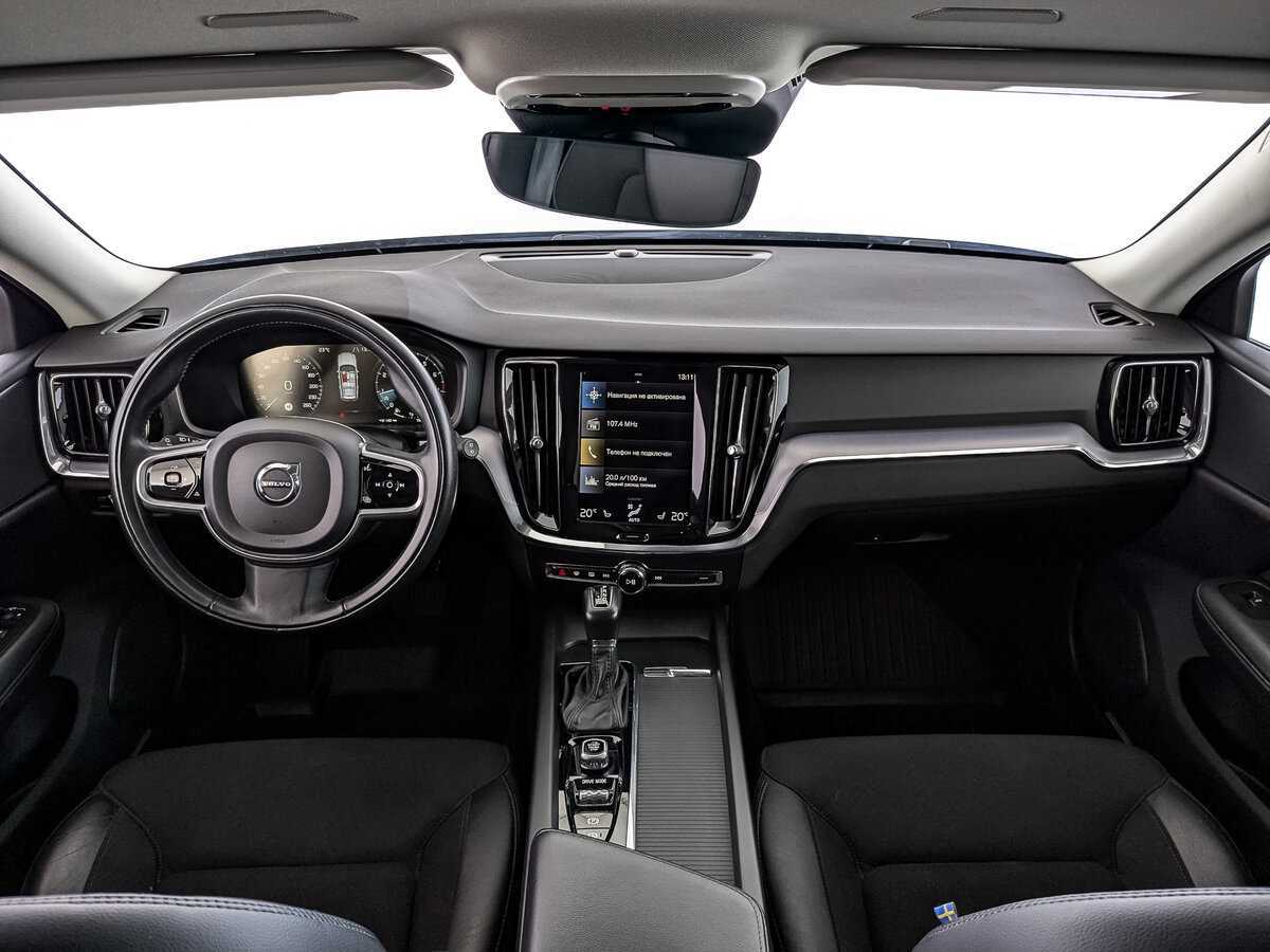 Volvo V60 Cross Country 2020 года с пробегом. Фото: #9