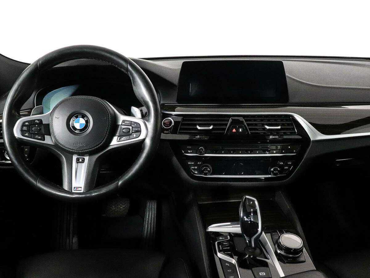 BMW 6 серии 2018 года с пробегом. Фото: #9