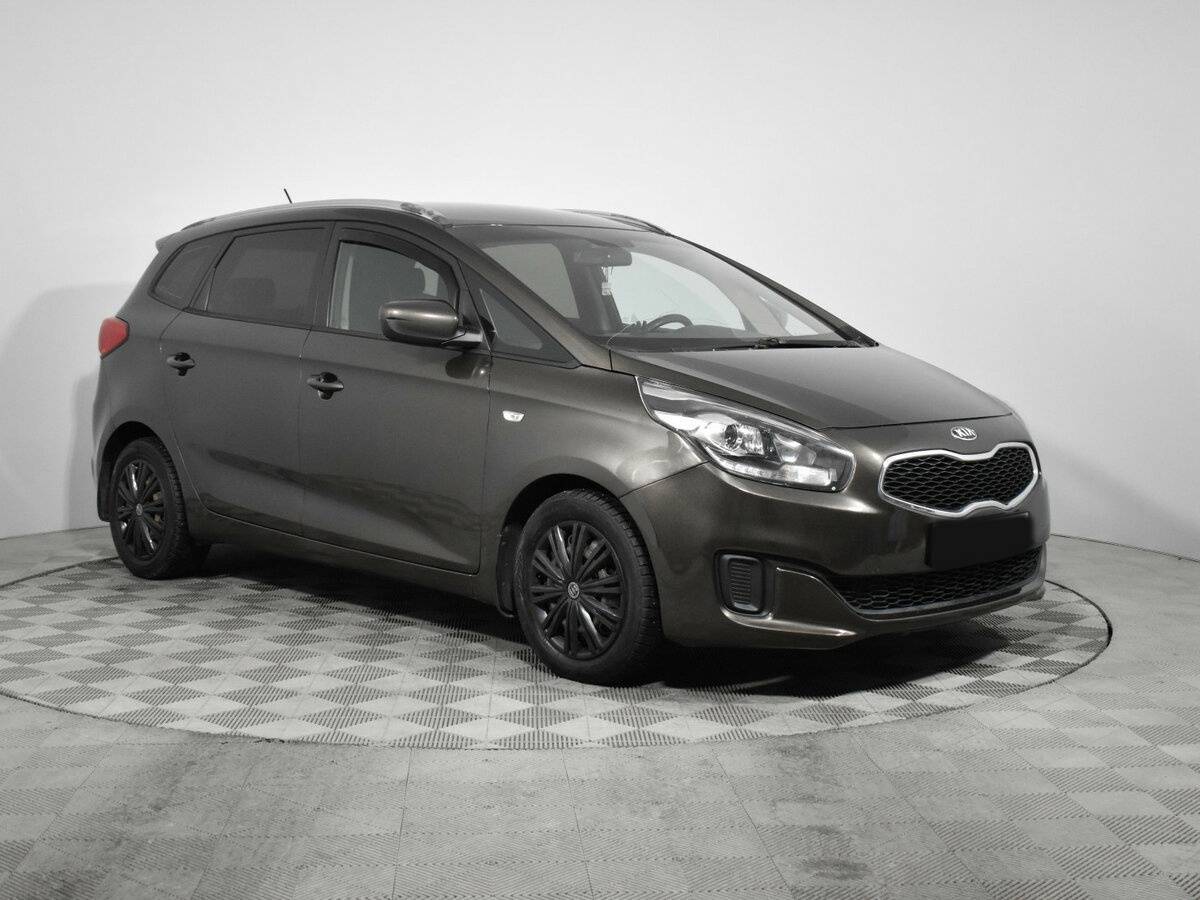 Kia Carens 2013 года с пробегом. Фото: #2