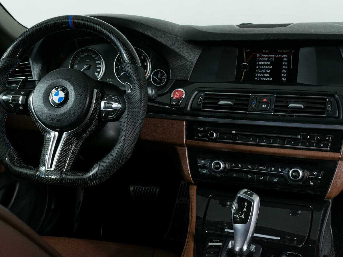 BMW 5 серии 2013 года с пробегом. Фото: #6