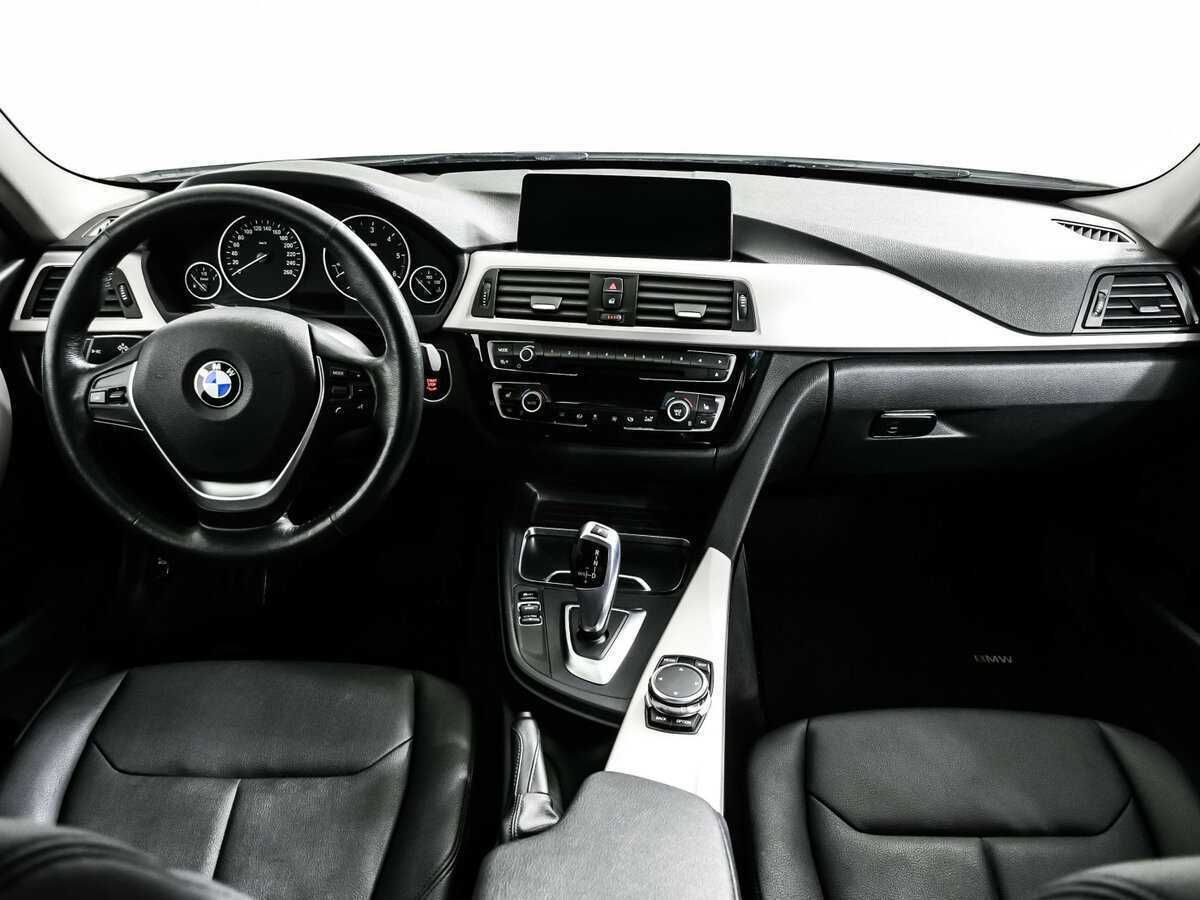 BMW 3 серии 2017 года с пробегом. Фото: #10