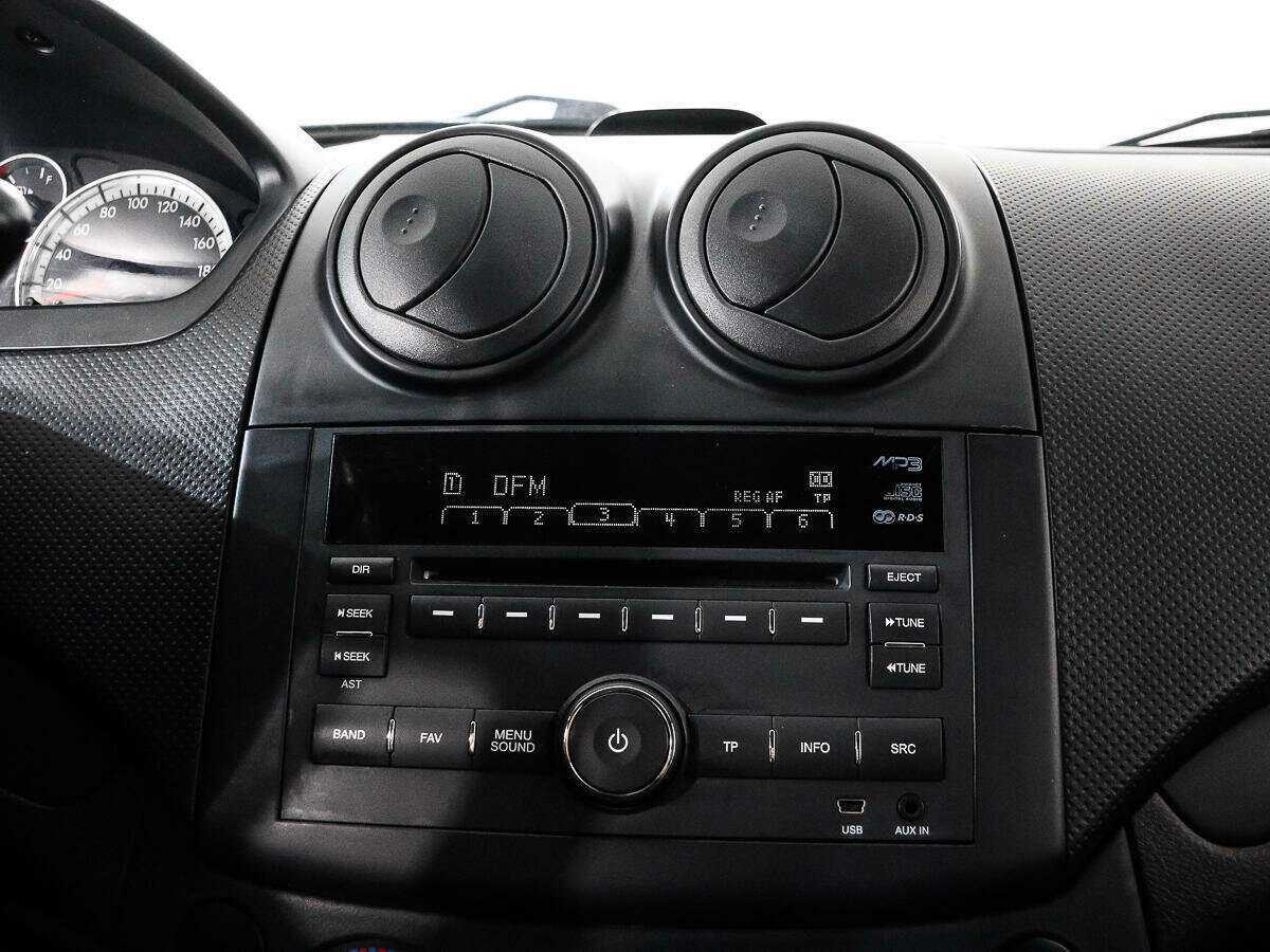 Chevrolet Aveo 2010 года с пробегом. Фото: #12