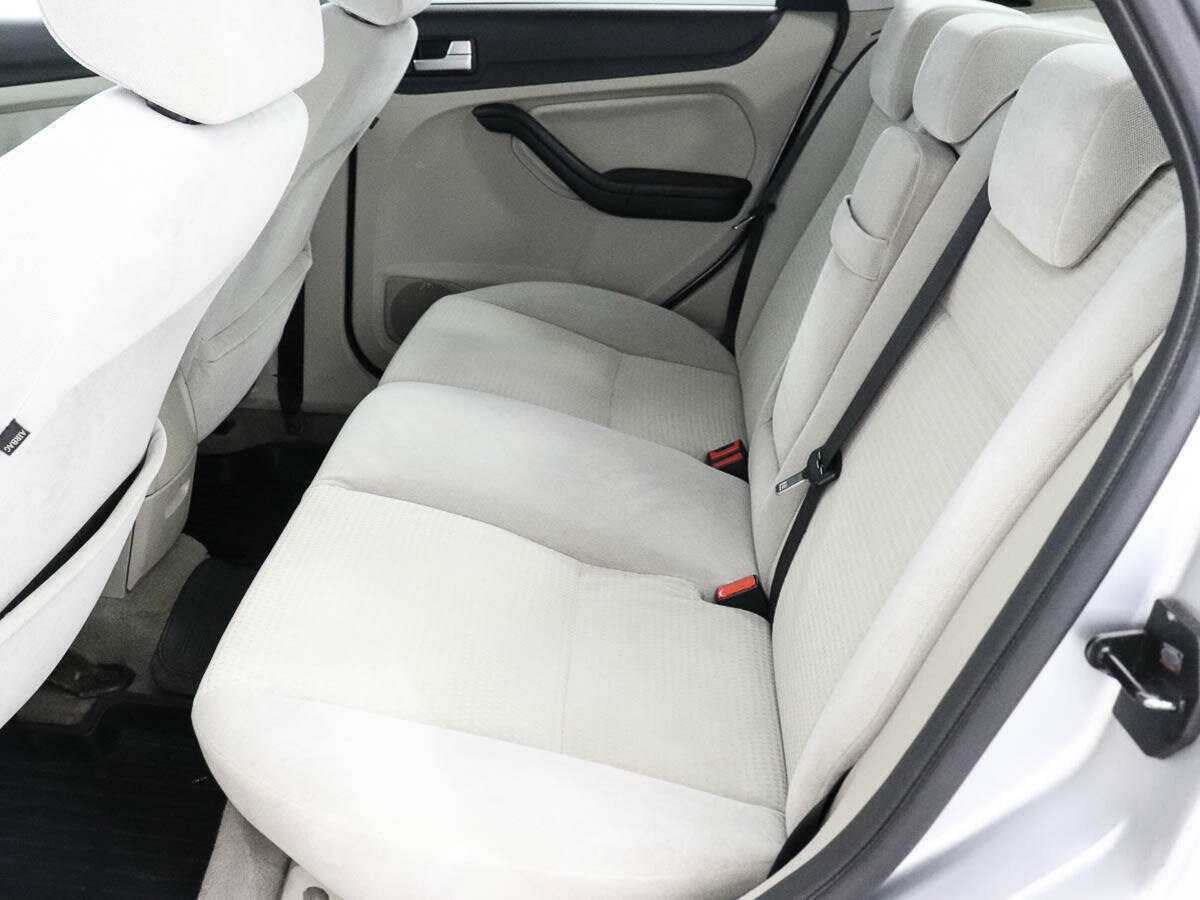 Ford Focus 2006 года с пробегом. Фото: #8