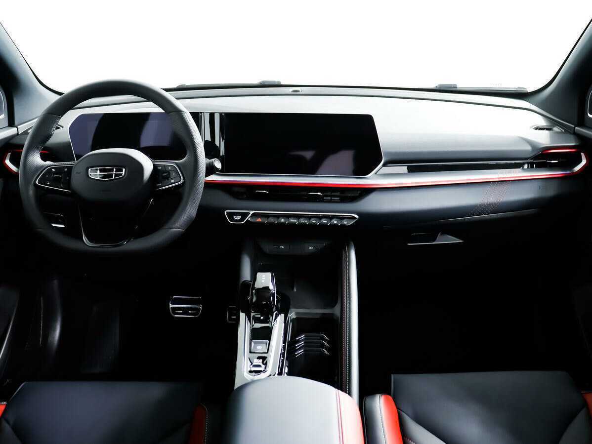 Geely Coolray 2023 года с пробегом. Фото: #9