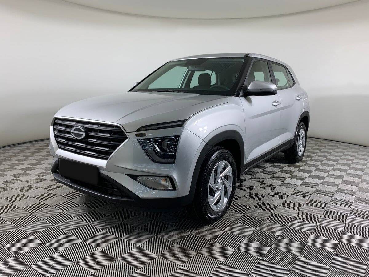 Solaris HC 2024 года с пробегом. Посмотреть фото