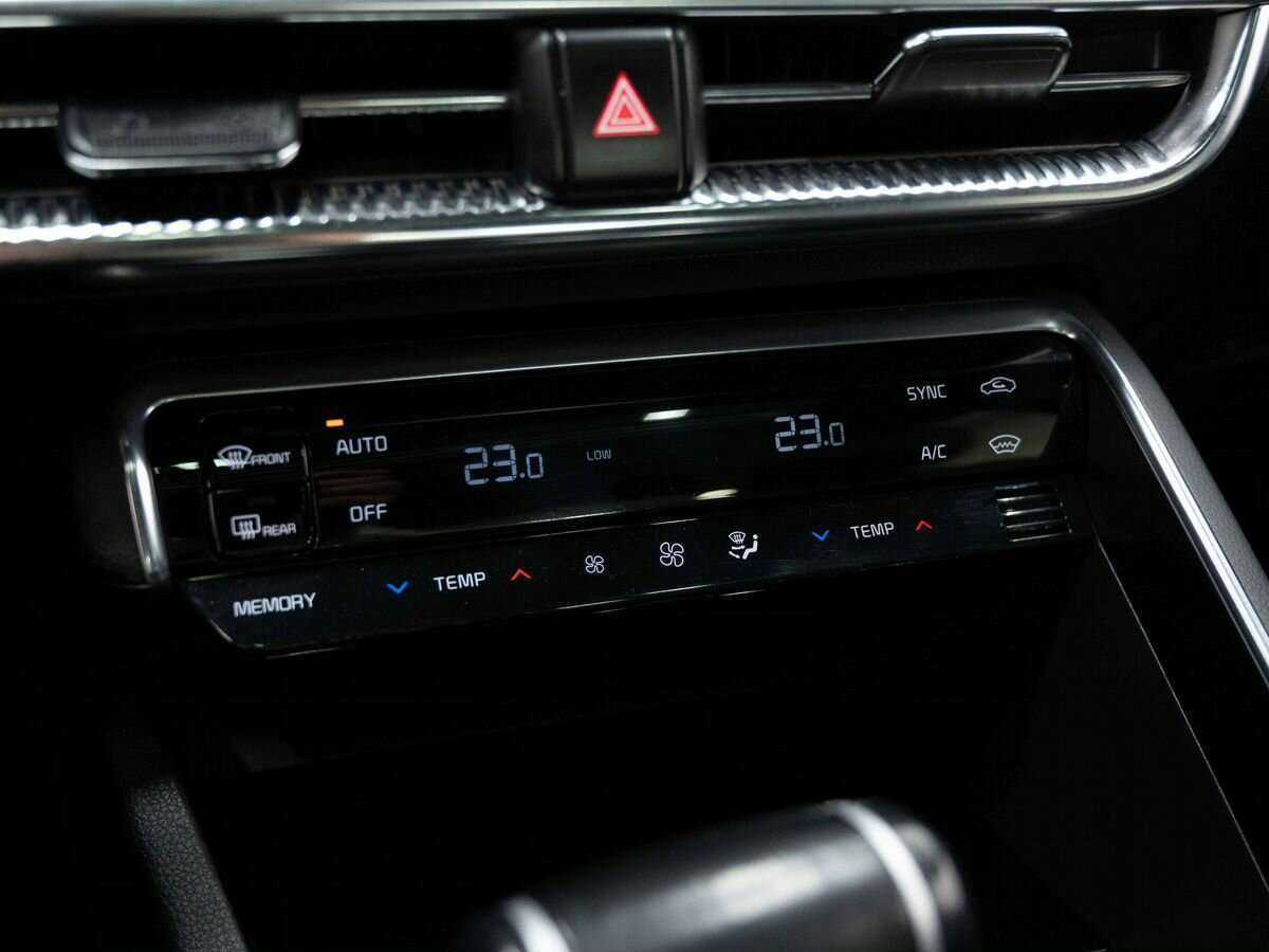 Kia K5 2021 года с пробегом. Фото: #25