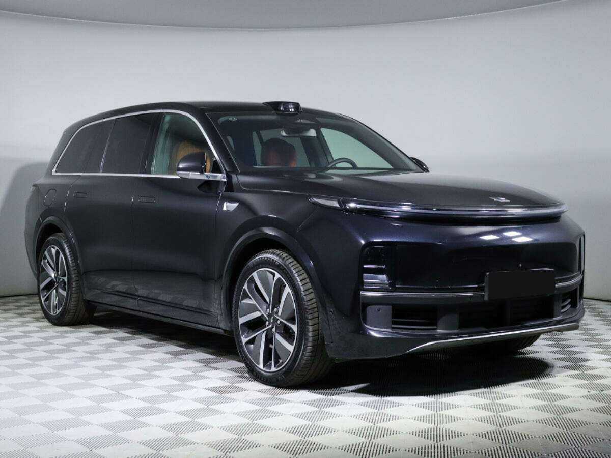 LiXiang L9 2023 года с пробегом. Фото: #2