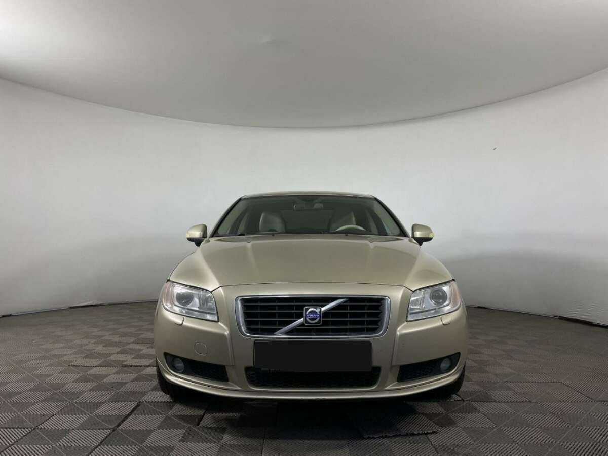 Volvo S80 2008 года с пробегом. Фото: #1