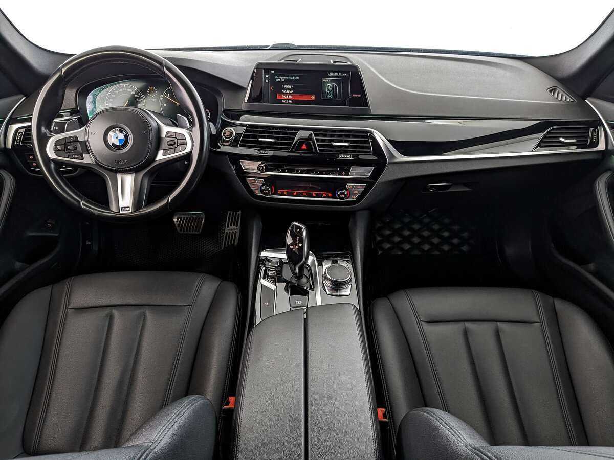 BMW 5 серии 2017 года с пробегом. Фото: #9