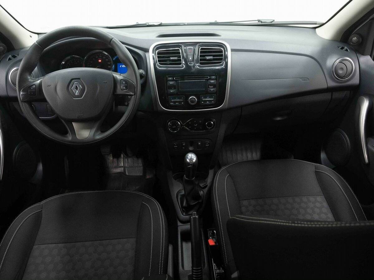 Renault Sandero 2016 года с пробегом. Фото: #12