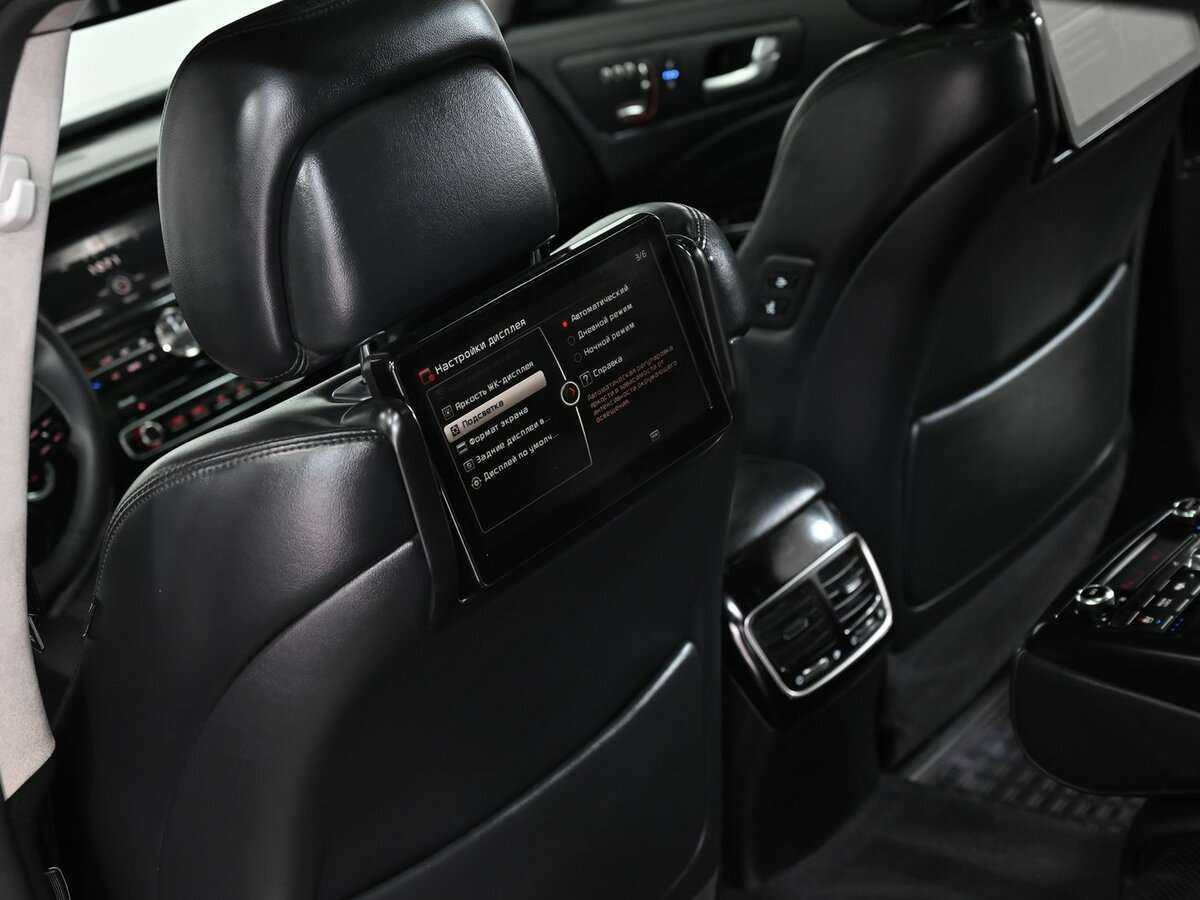 Kia Quoris 2014 года с пробегом. Фото: #15