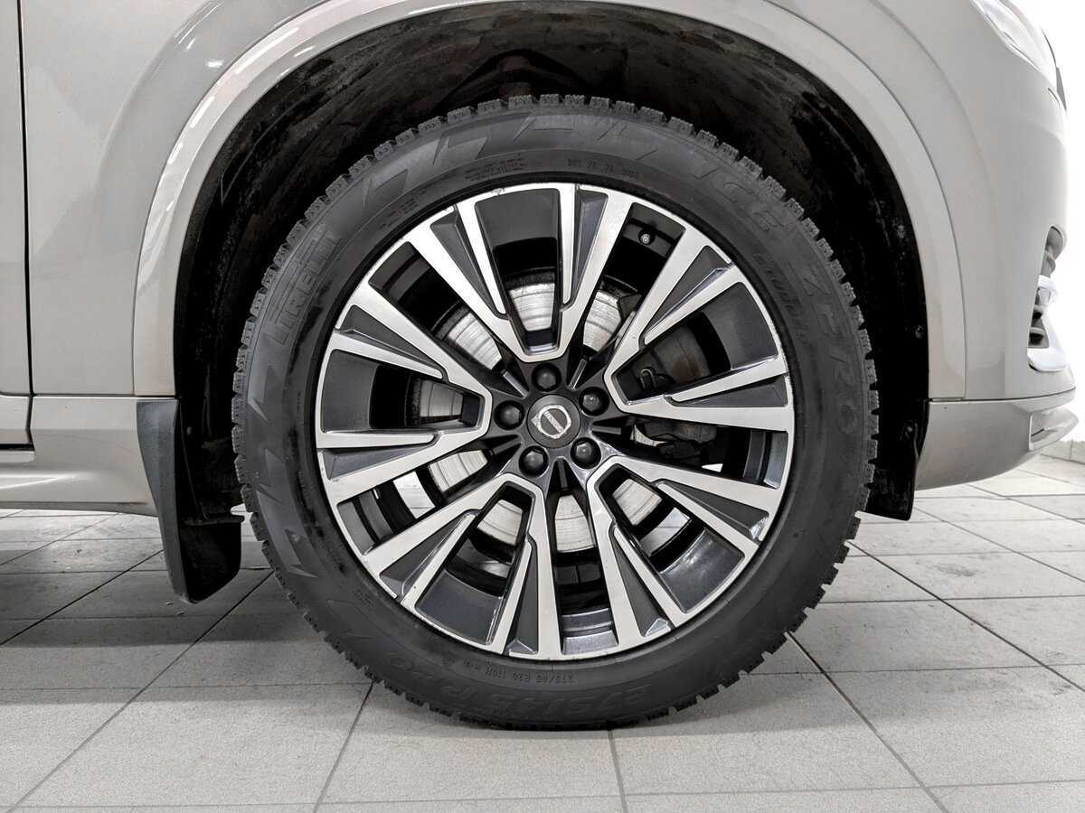 Volvo XC90 2020 года с пробегом. Фото: #16