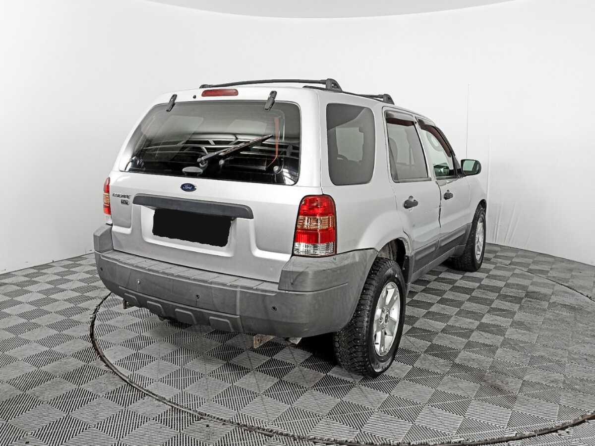 Ford Escape 2004 года с пробегом. Фото: #4