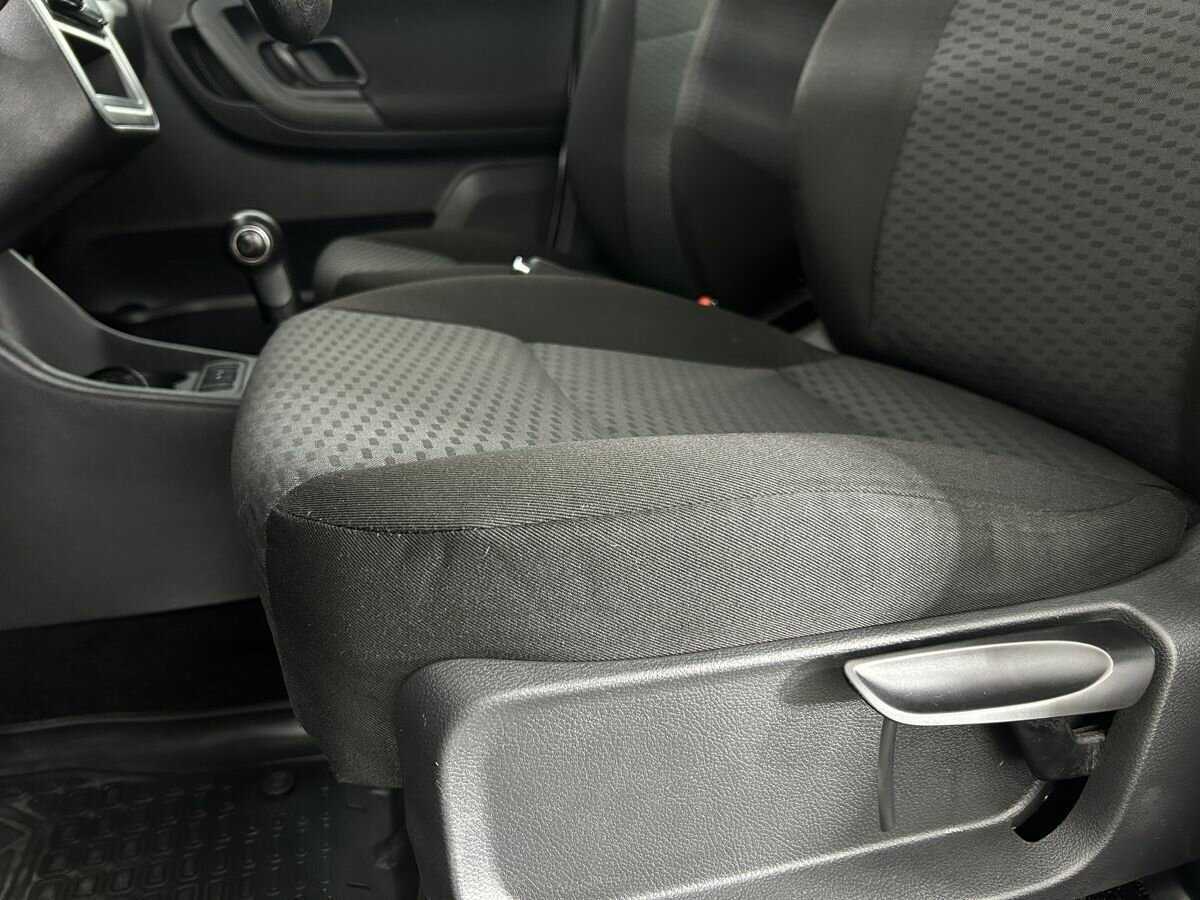 Skoda Fabia 2011 года с пробегом. Фото: #9