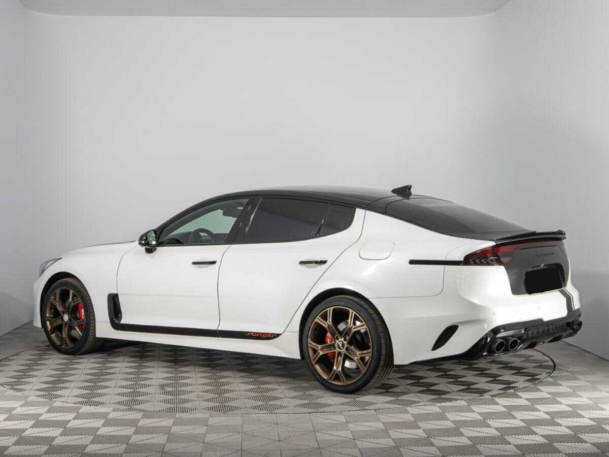 Kia Stinger 2018 года с пробегом. Фото: #6
