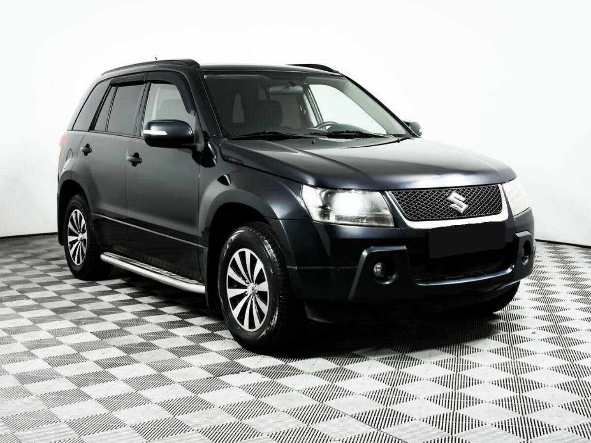 Suzuki Grand Vitara 2011 года с пробегом. Фото: #2