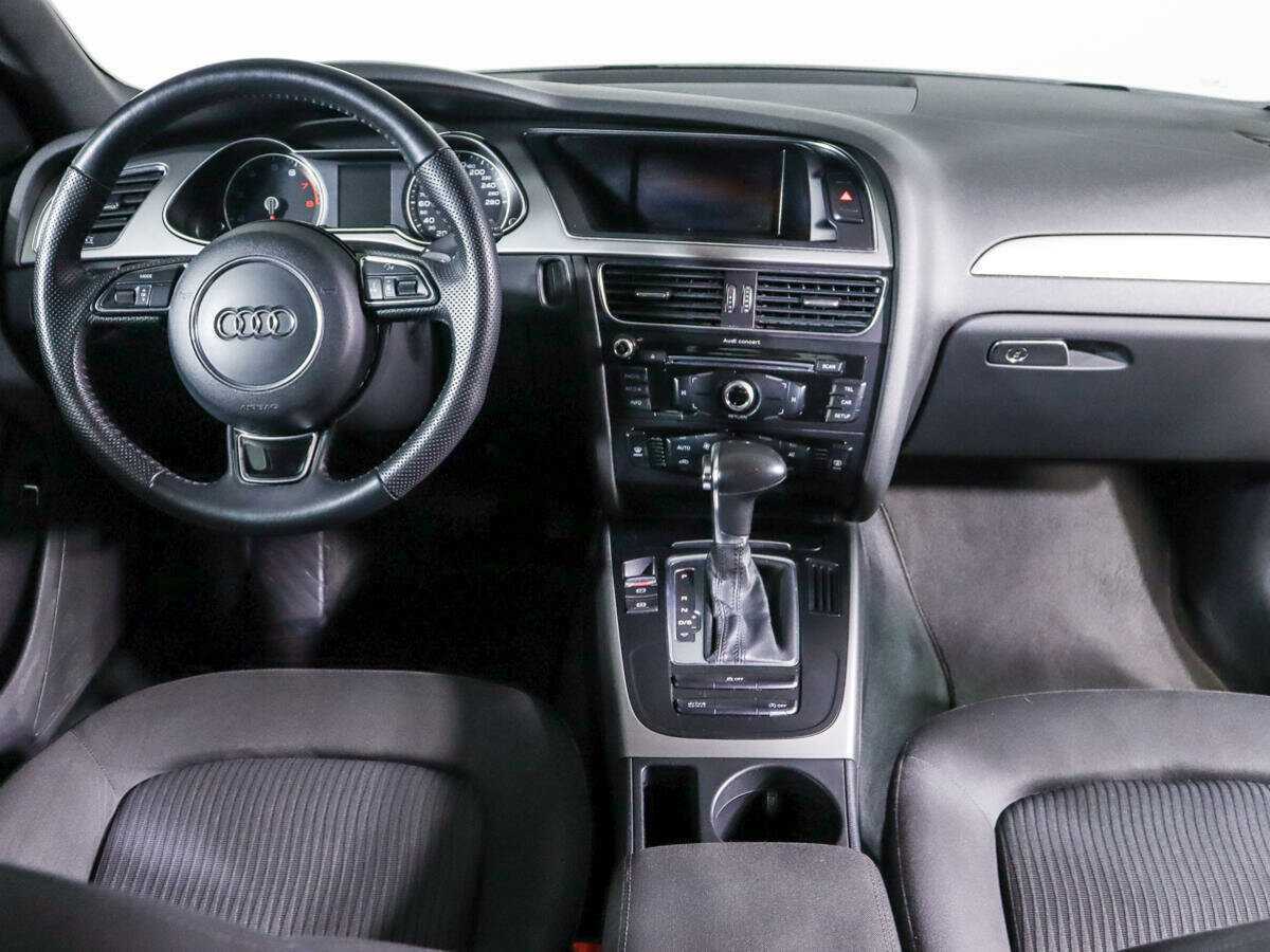 Audi A4 2012 года с пробегом. Фото: #9