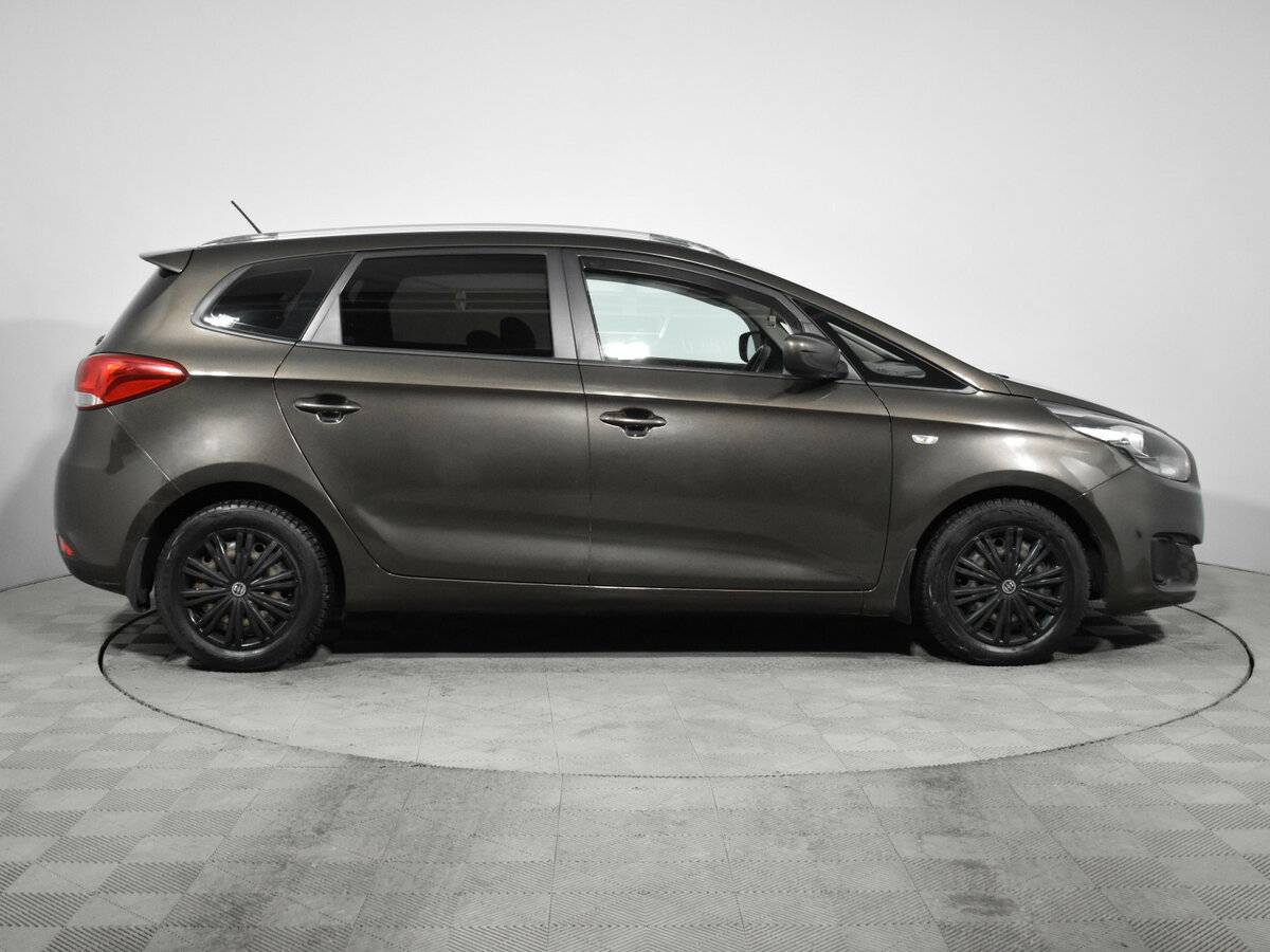 Kia Carens 2013 года с пробегом. Фото: #4