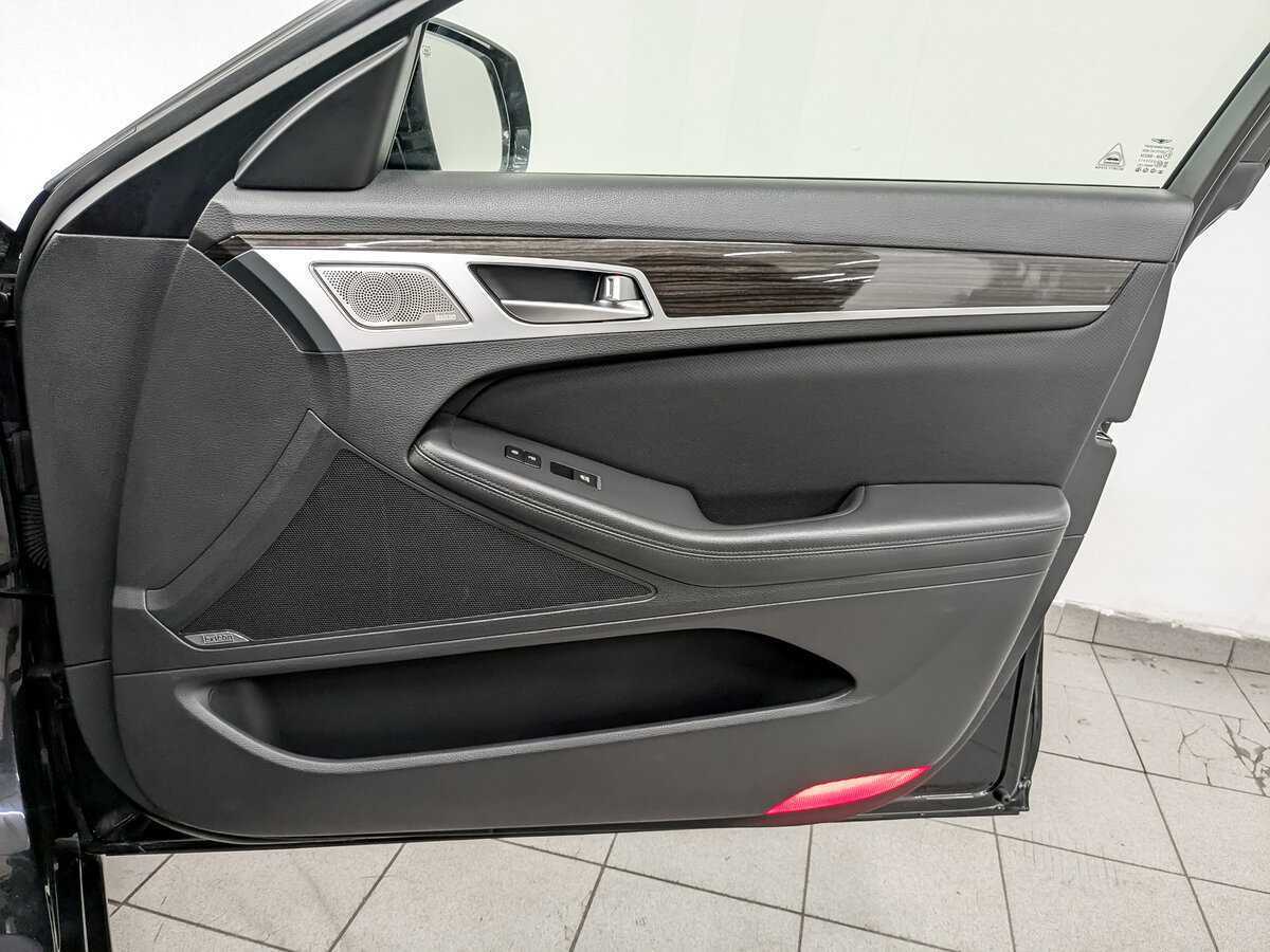 Genesis G80 2019 года с пробегом. Фото: #23