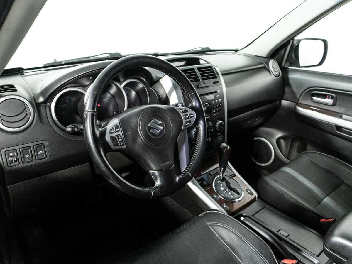 Suzuki Grand Vitara 2010 года с пробегом. Фото: #10