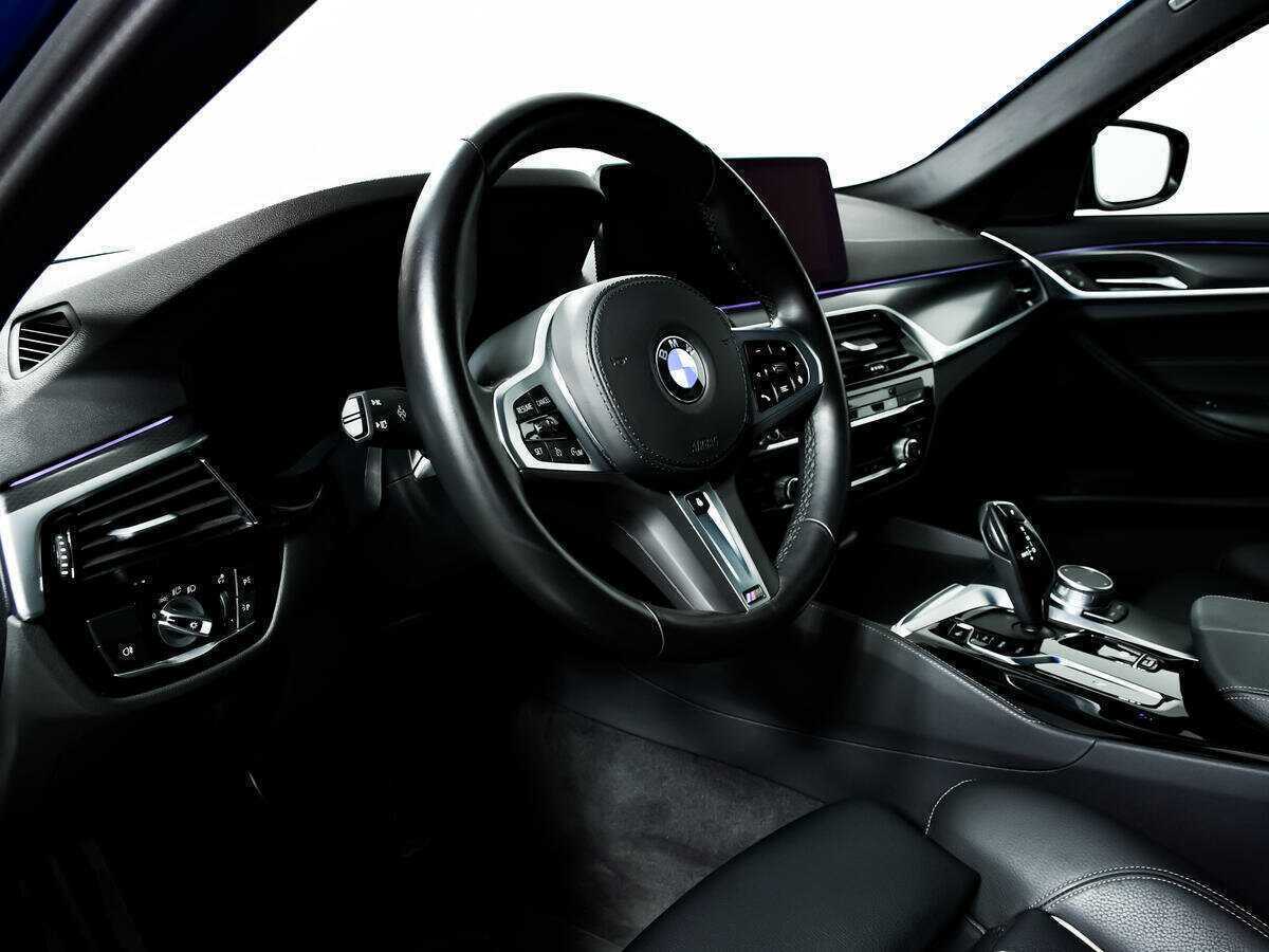 BMW 5 серии 2022 года с пробегом. Фото: #12