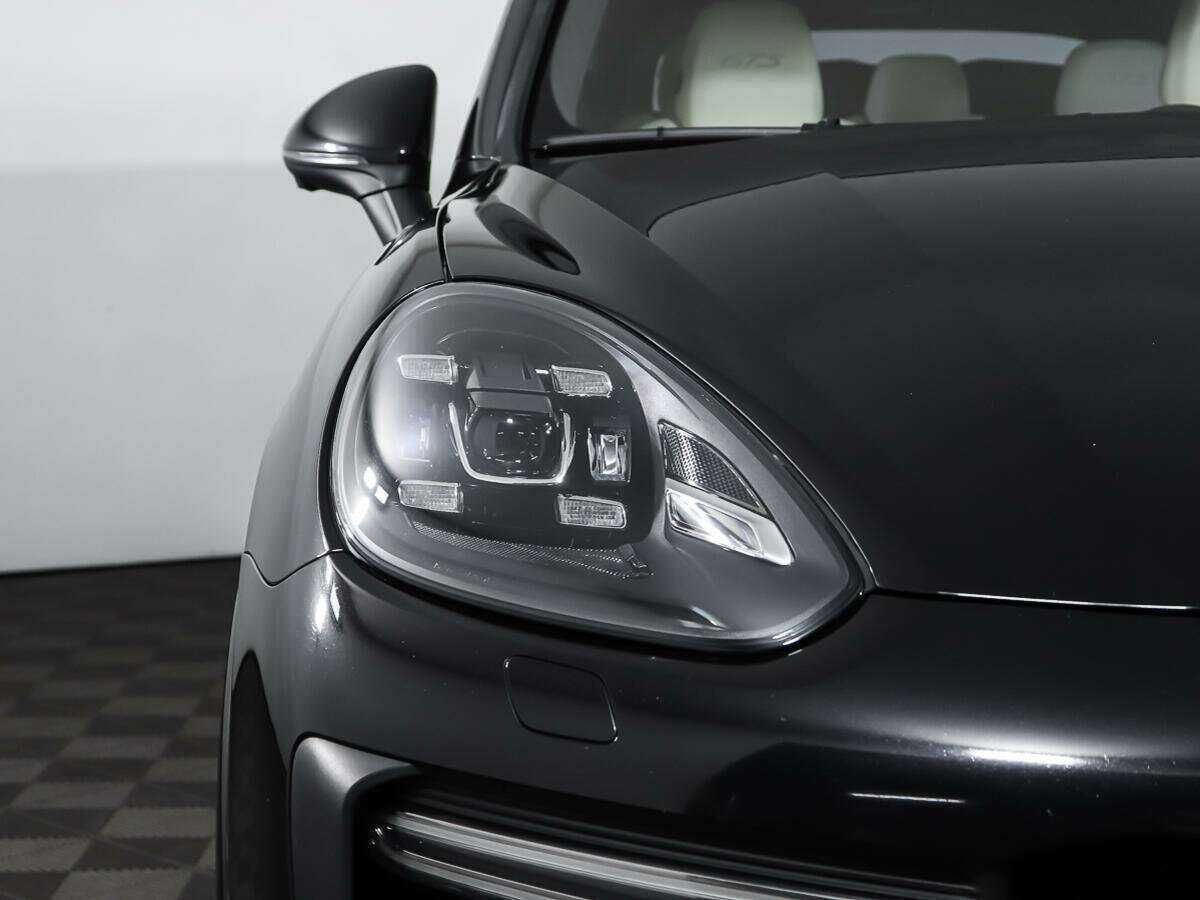 Porsche Cayenne 2015 года с пробегом. Фото: #30