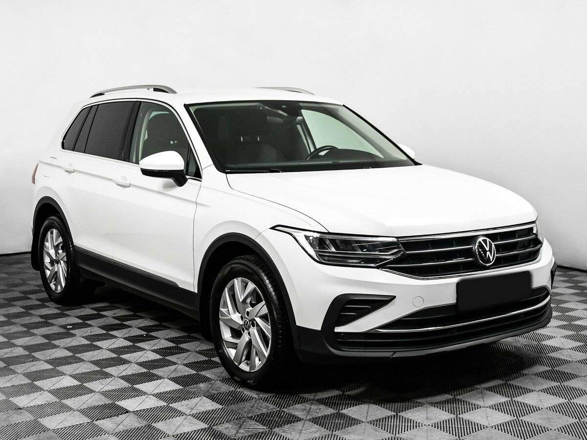 Volkswagen Tiguan 2021 года с пробегом. Фото: #2