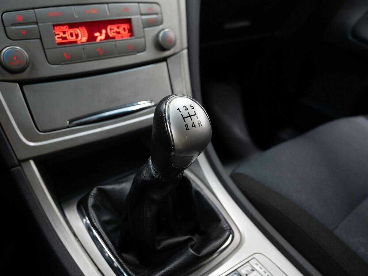 Ford Mondeo 2008 года с пробегом. Фото: #13