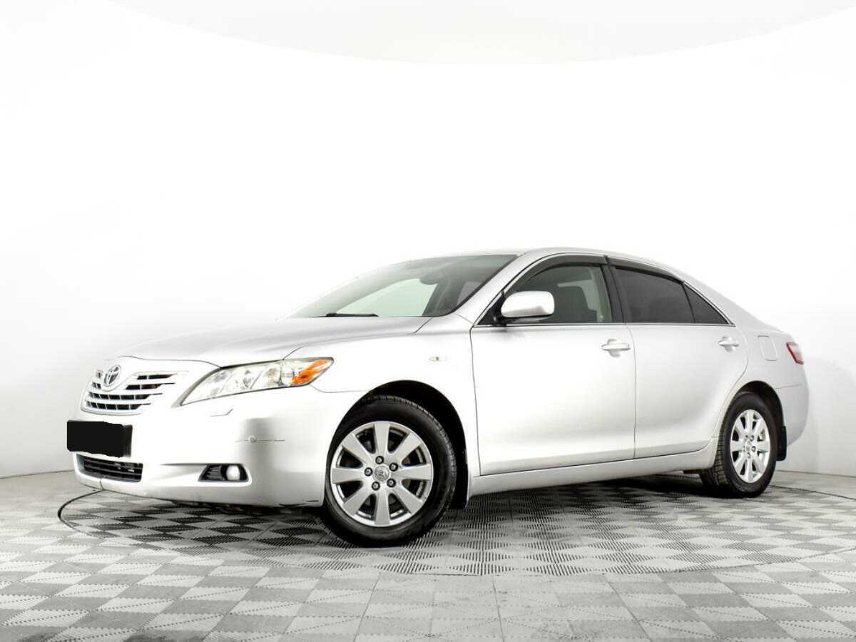 Toyota Camry 2008 года с пробегом. Посмотреть фото