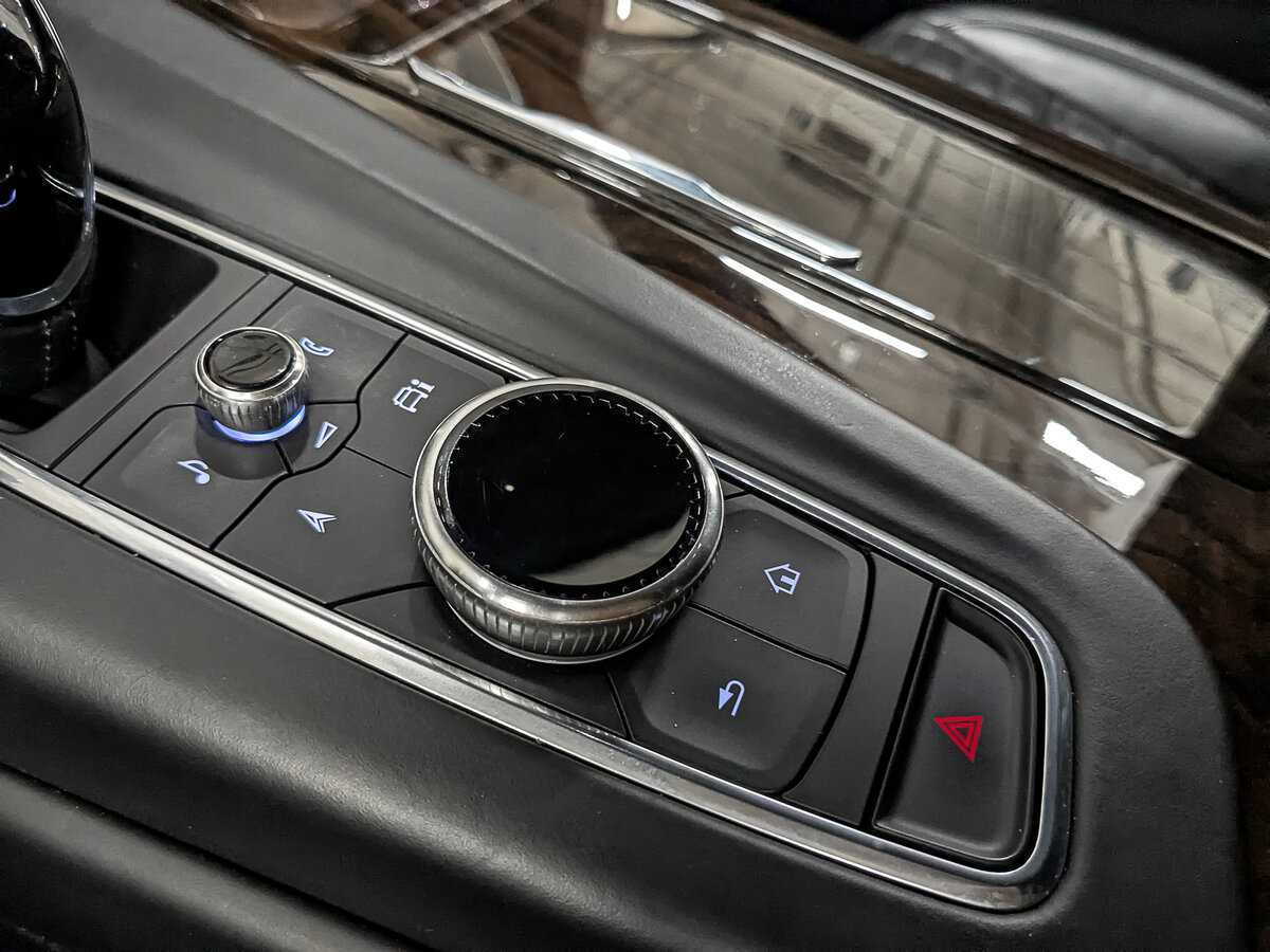 Cadillac Escalade 2021 года с пробегом. Фото: #17